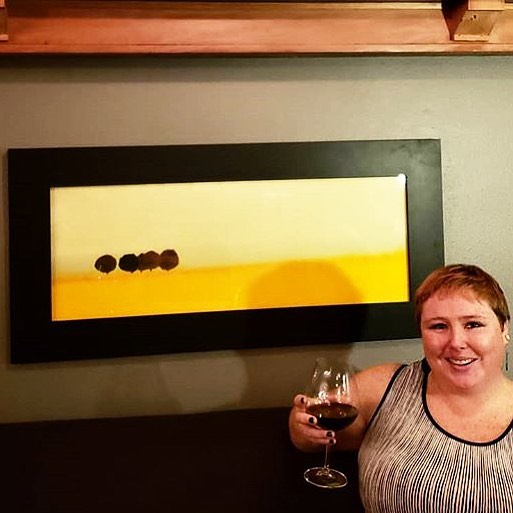 Art that goes well with wine. @kandmwines